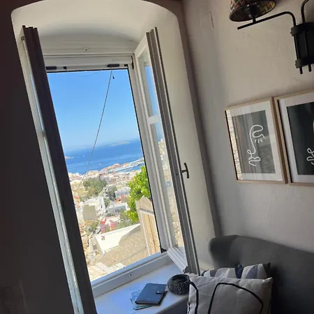 Elia Concept Ano Syros